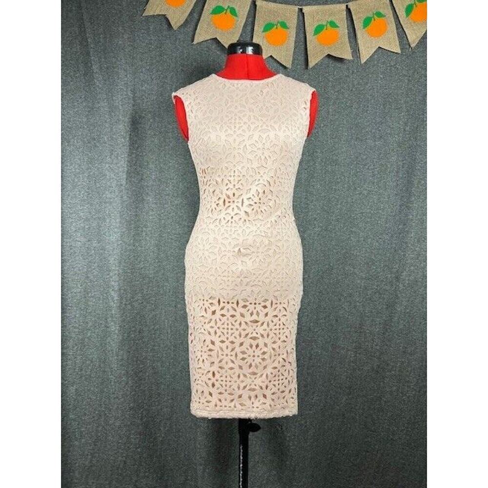 Enfocus Studio Women's Dress Pink Geometric Overlay with Gold Accents Size 4